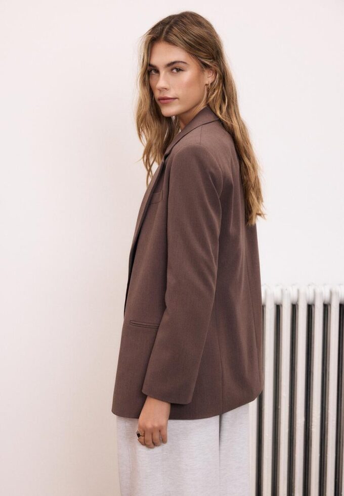 Blazer aberto às riscas