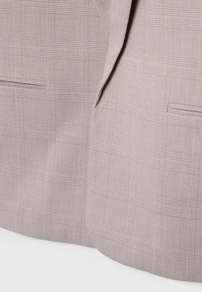 Blazer aberto às riscas