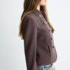 Blazer com botões gravados
