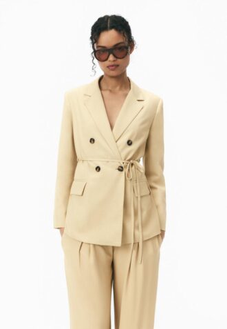 Blazer com cinto