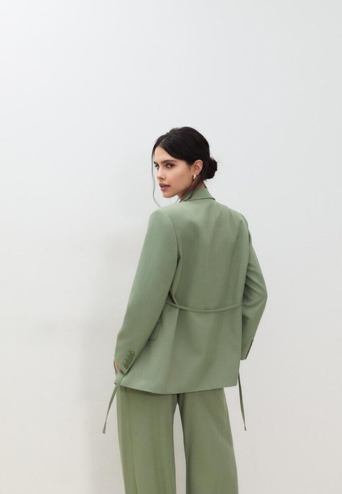 Blazer com cinto Blazer com cinto