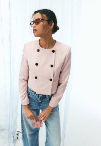 Blazer curto de gola redonda