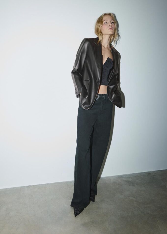 Blazer de corte regular com efeito de pele