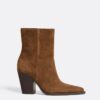 Botas de cano curto em pele estilo cowboy