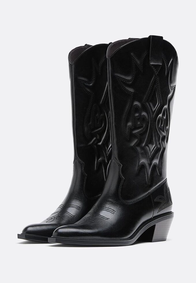 Botas de cowboy com salto Botas de cowboy com salto