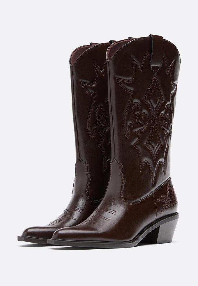 Botas de cowboy com salto Botas de cowboy com salto