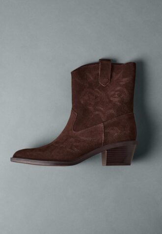 Botas de cowboy de cano curto com salto em pele dividida