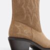 Botas de cowboy em pele dividida