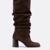 Botas de salto alto em pele slouchy