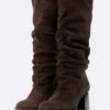 Botas de salto alto em pele slouchy
