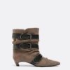 Botas de salto baixo em pele com cinto