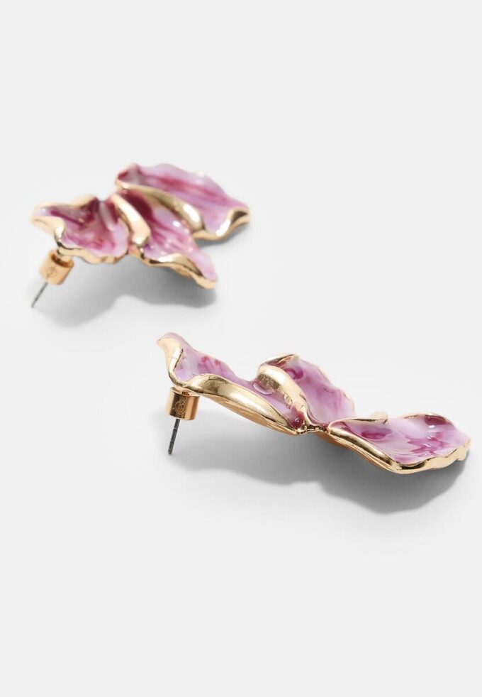 Brincos em forma de leque esmaltados