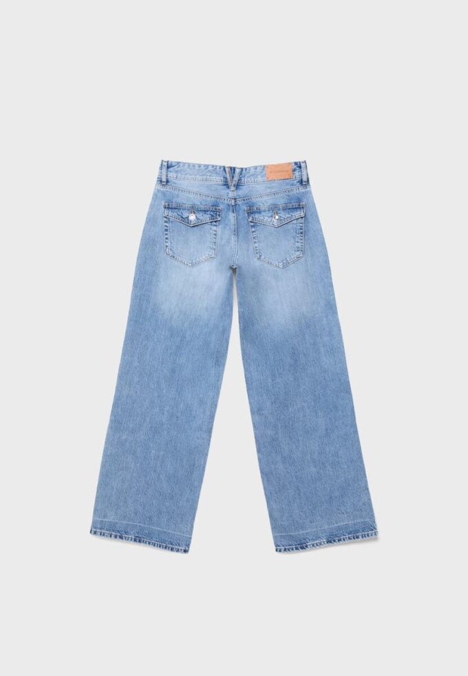 Calças de ganga de cintura baixa e perna Wide Leg com botão decorativo Calças de ganga de cintura baixa e perna Wide Leg com botão decorativo