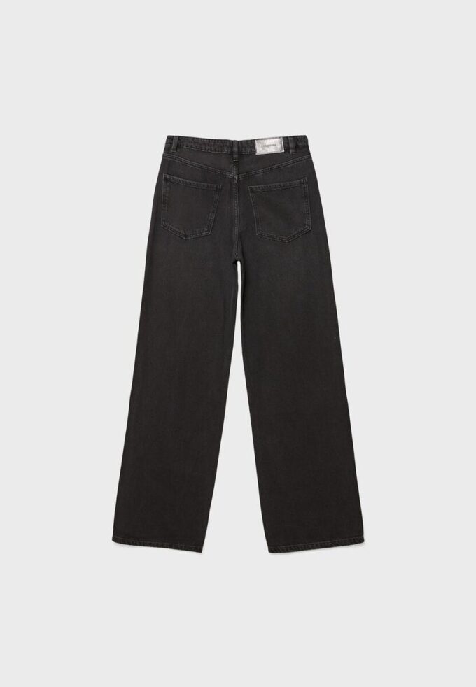 Calças de ganga de corte reto com strass Calças de ganga de corte reto com strass