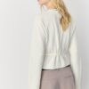 Camisa aberta com tachas Camisa aberta com tachas