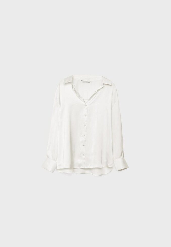 Camisa de cetim com gola Camisa de cetim com gola