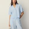 Camisa esvoaçante com botões