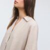 Camisa esvoaçante com botões