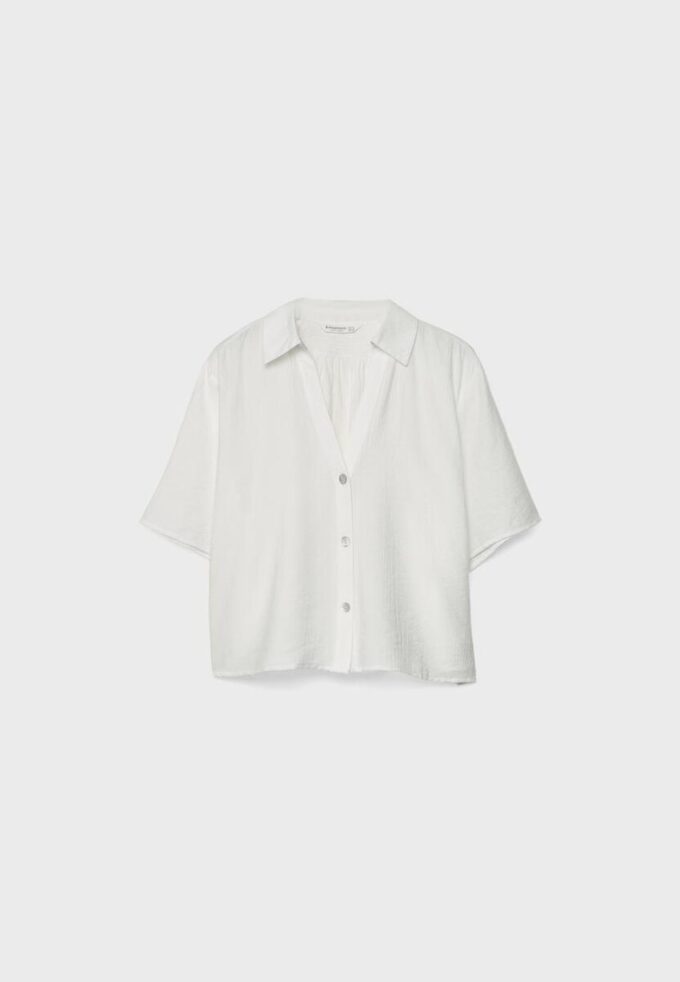 Camisa esvoaçante com botões