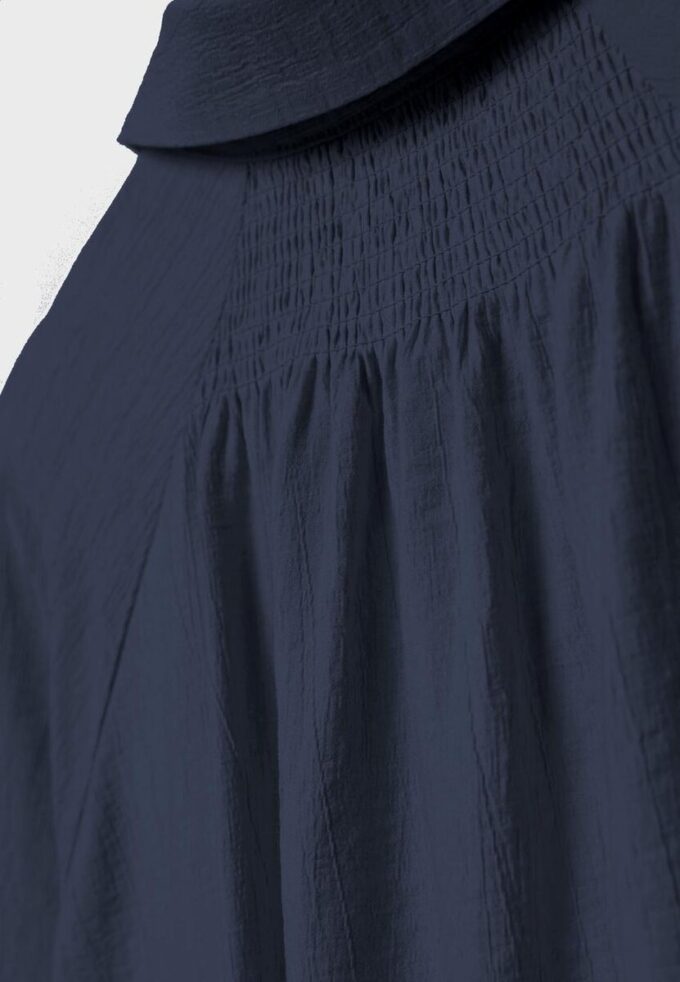 Camisa esvoaçante com botões