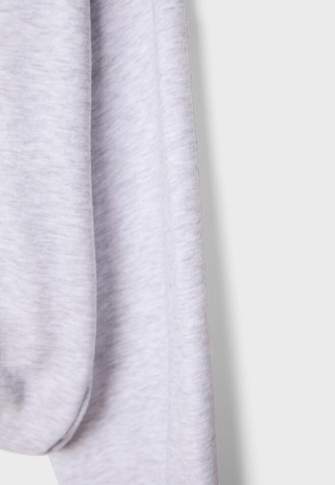 Camisola bomber com capuz estampada