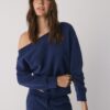 Camisola com ombros descobertos e toque suave Camisola com ombros descobertos e toque suave