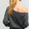 Camisola com ombros descobertos e toque suave Camisola com ombros descobertos e toque suave