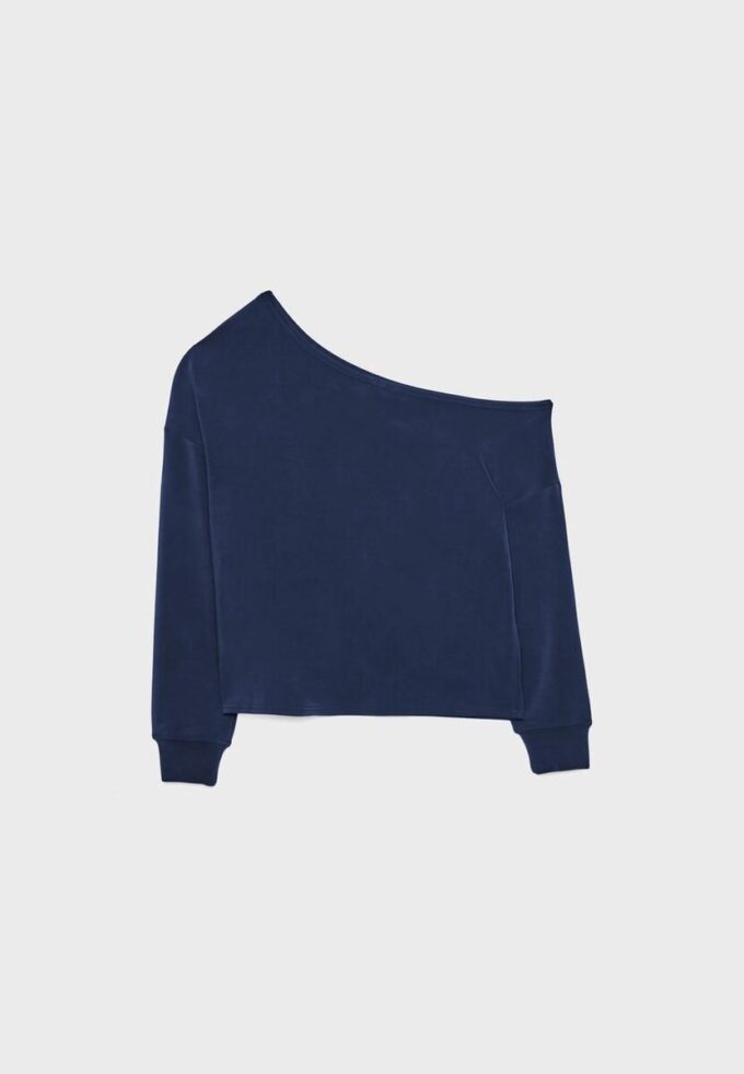 Camisola com ombros descobertos e toque suave Camisola com ombros descobertos e toque suave