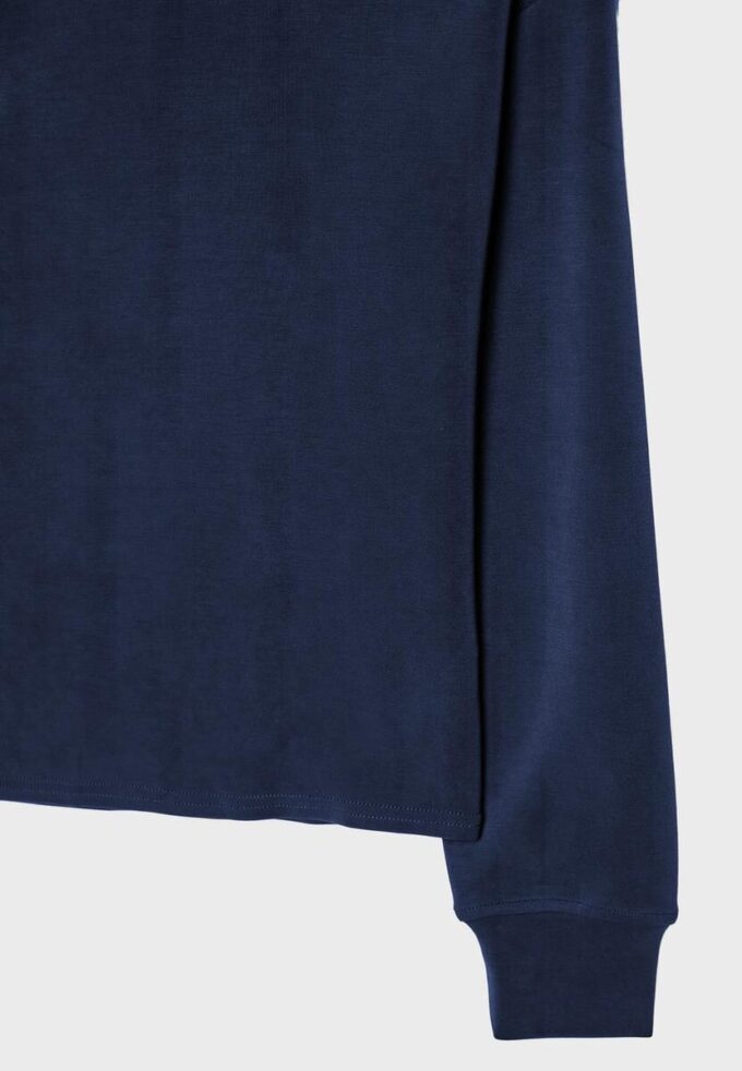 Camisola com ombros descobertos e toque suave Camisola com ombros descobertos e toque suave