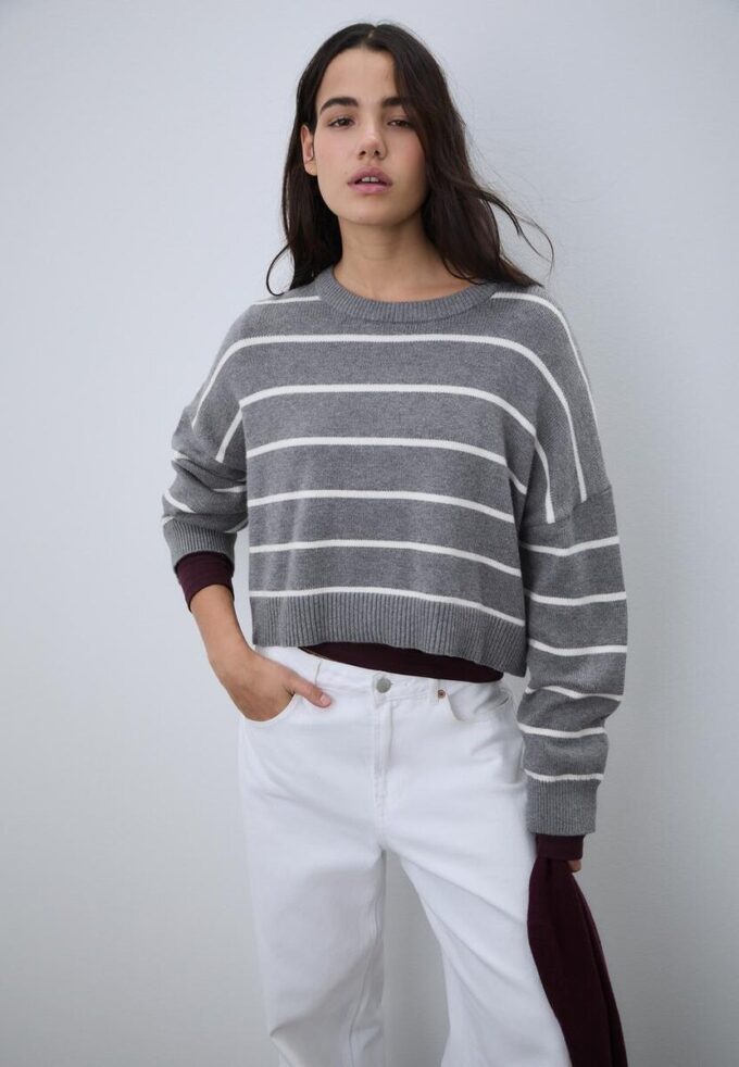 Camisola curta de malha às riscas