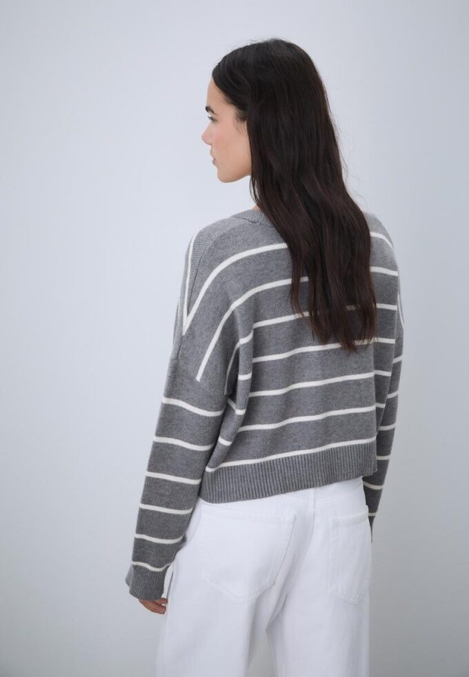 Camisola curta de malha às riscas