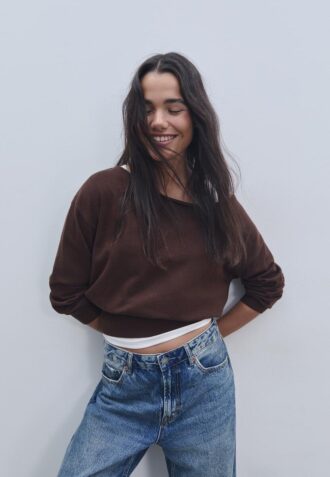 Camisola de malha assimétrica