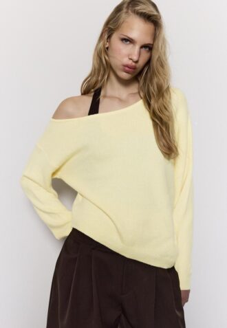 Camisola de malha assimétrica