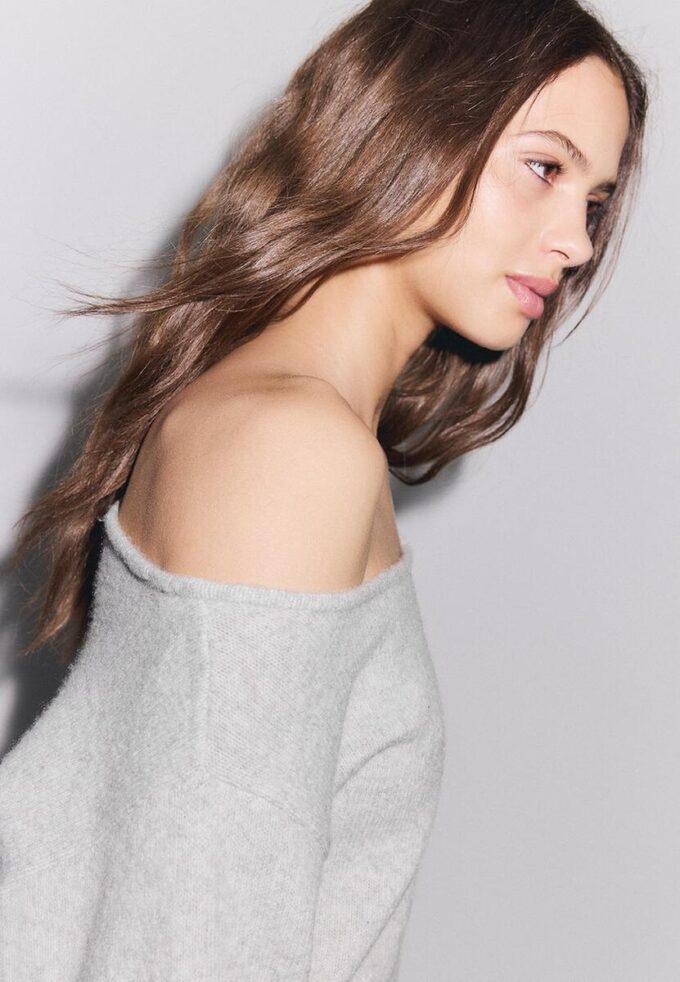Camisola de malha assimétrica