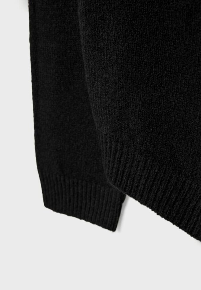 Camisola de malha assimétrica