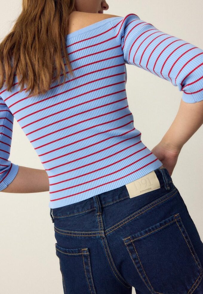 Camisola de malha justa às riscas Camisola de malha justa às riscas