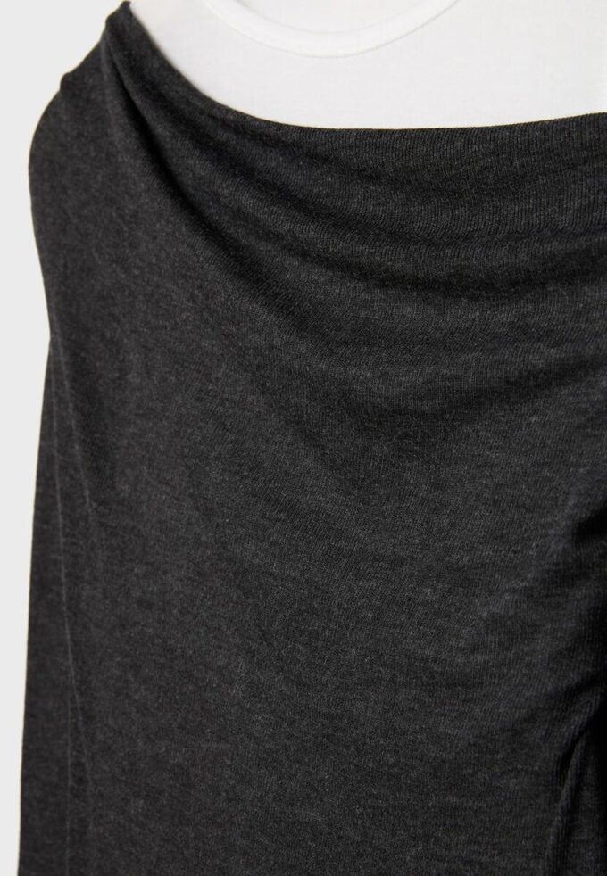 Camisola Dupla Assimétrica Camisola Dupla Assimétrica
