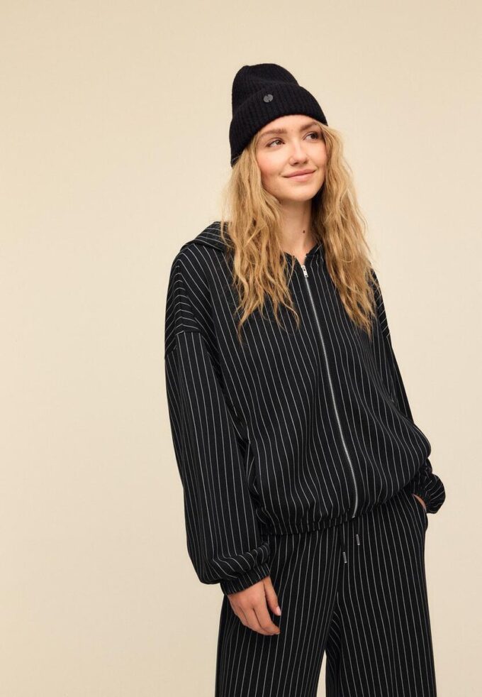 Camisola às riscas Toque suave Camisola às riscas Toque suave