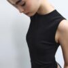 Camisola sem mangas básica