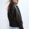 Casaco de couro oversize