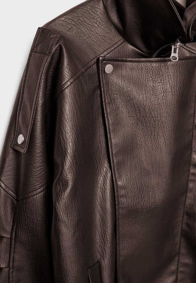 Casaco Oversize de Imitação de Pele com Lapelas Casaco Oversize de Imitação de Pele com Lapelas
