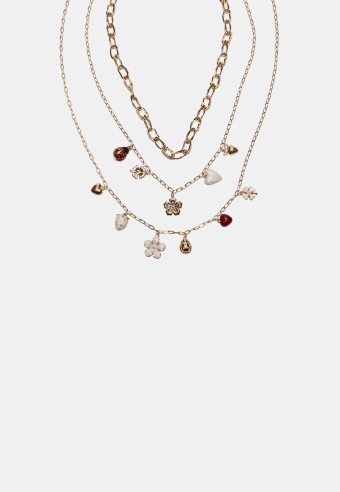 Conjunto de 3 colares com vários pingentes