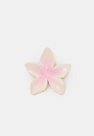 Ganchos de cabelo com flores
