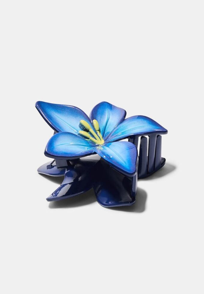 Ganchos de cabelo com flores