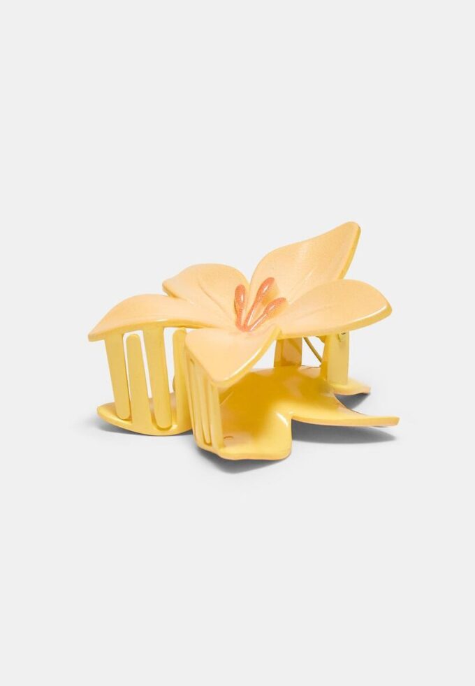 Ganchos de cabelo com flores
