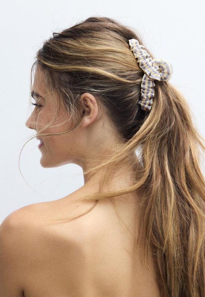 Ganchos de cabelo em tecido às riscas