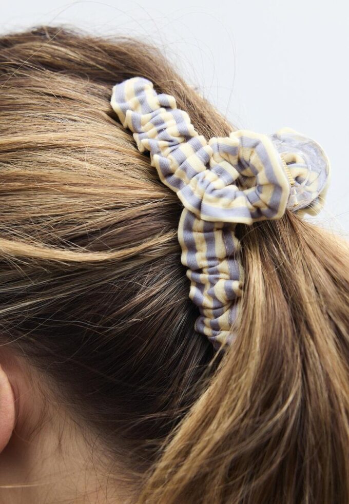 Ganchos de cabelo em tecido às riscas