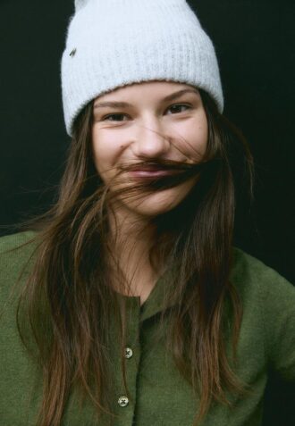 Gorro canelado com placa