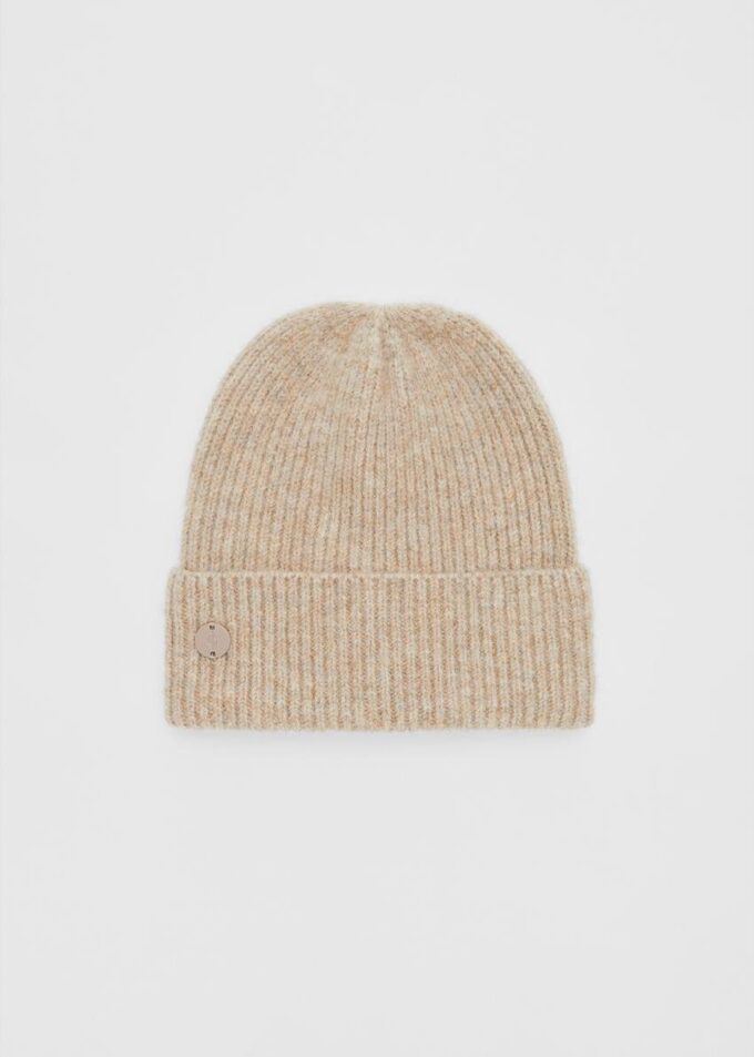 Gorro canelado com placa