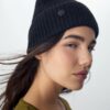 Gorro canelado com placa
